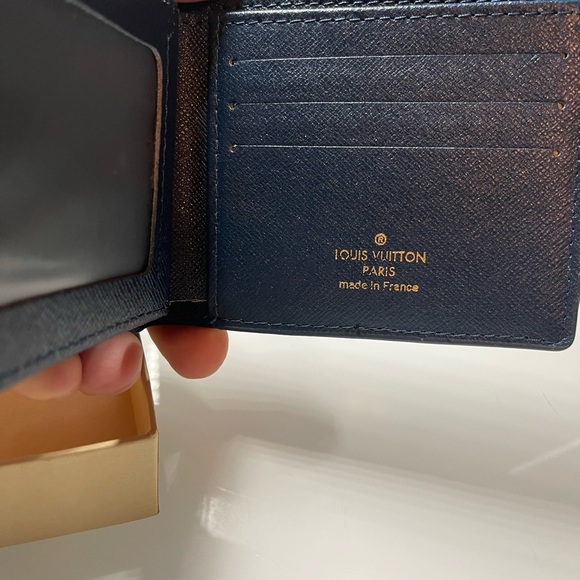 Louis Vuitton men’s wallet - Picture 5 of 11
